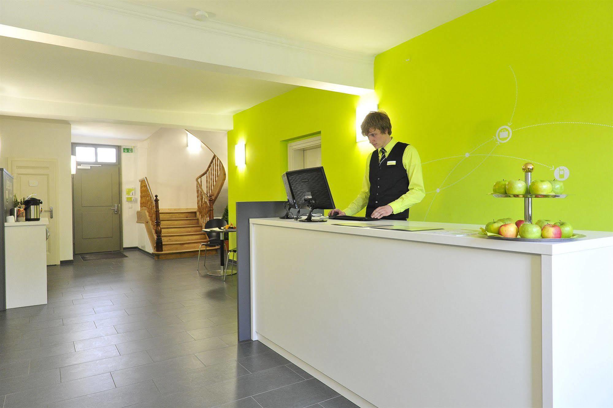 לודוויגסבורג Campuszwei - Hotel & Boardinghouse מראה חיצוני תמונה
