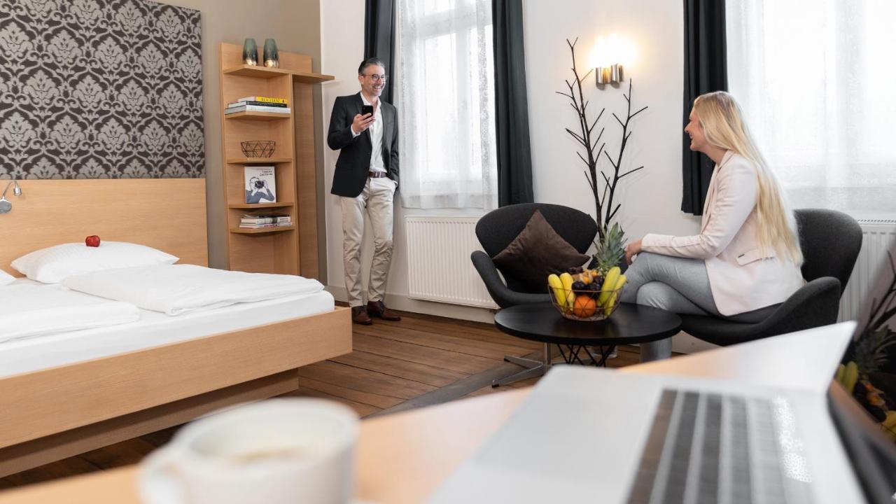 לודוויגסבורג Campuszwei - Hotel & Boardinghouse מראה חיצוני תמונה