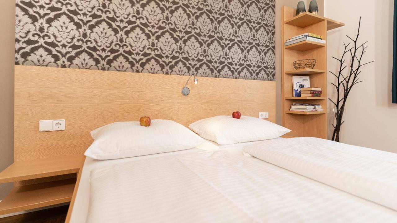 לודוויגסבורג Campuszwei - Hotel & Boardinghouse מראה חיצוני תמונה